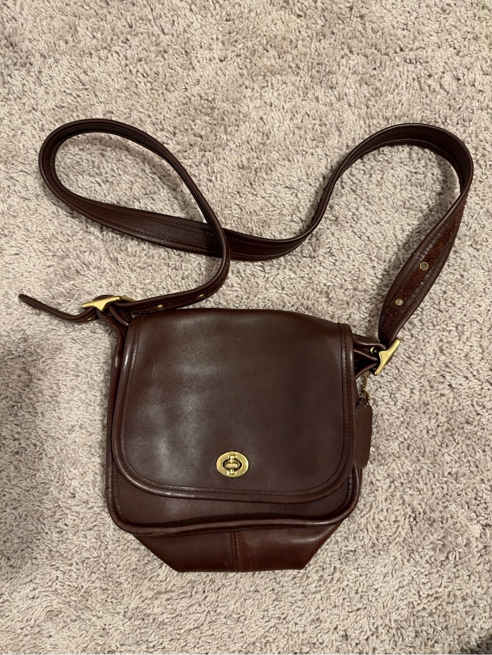 Vintage Coach 9965 Legacy Small Flap – Mahogany Brown Leather
